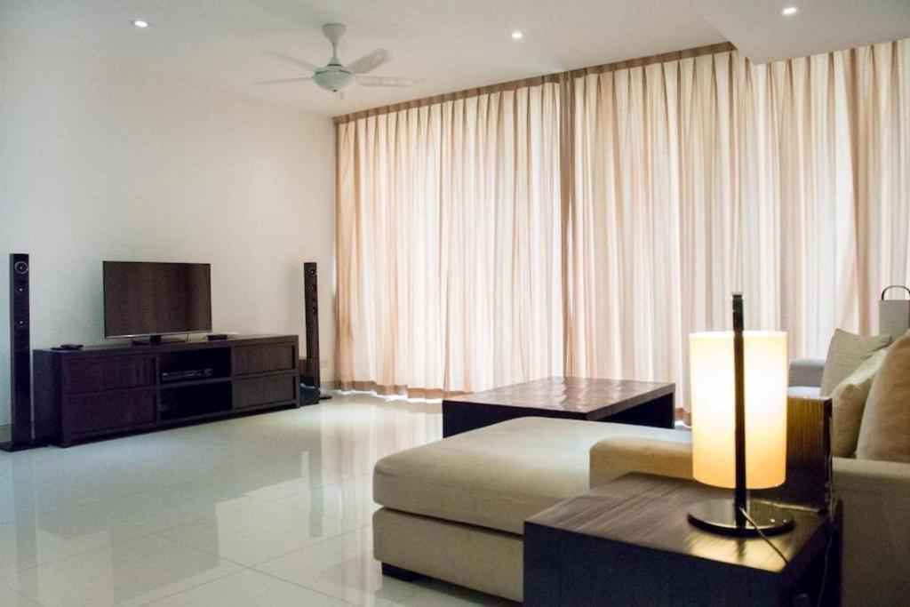 Sansuri Resort Surin Beach  Eksteriør billede